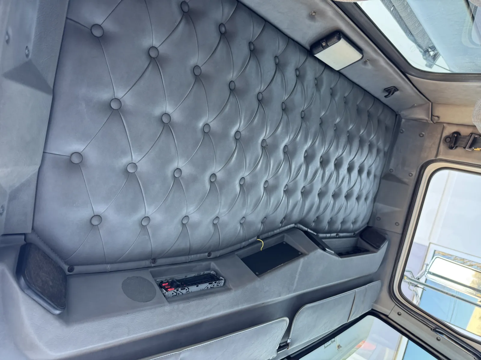 2002 Western Star 4900 - image 20