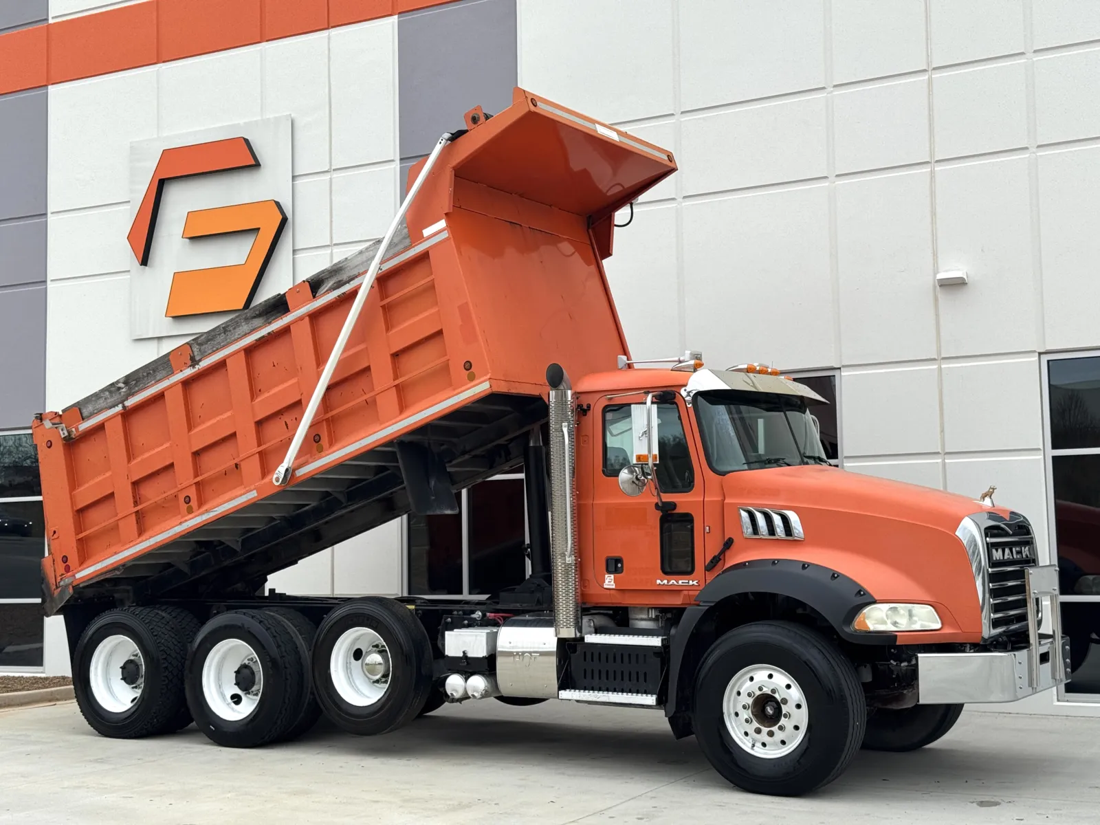 2016 MACK GU813 for sale in Greer, SC