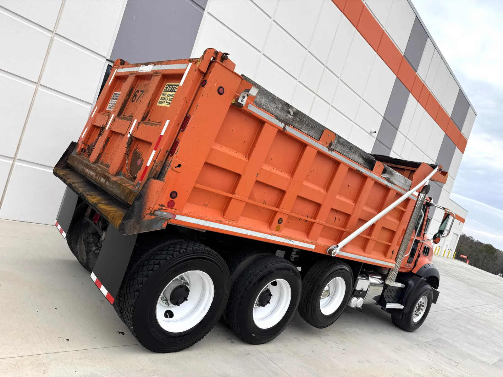 2016 Mack - image 12