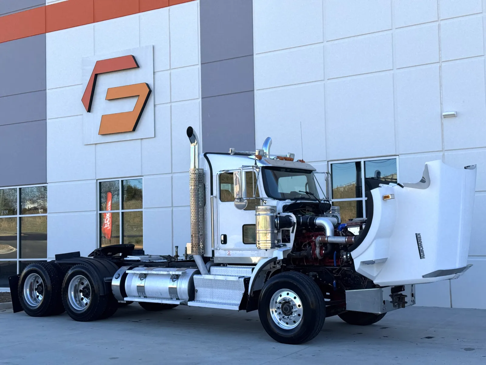 2012 Kenworth T800 - image 9