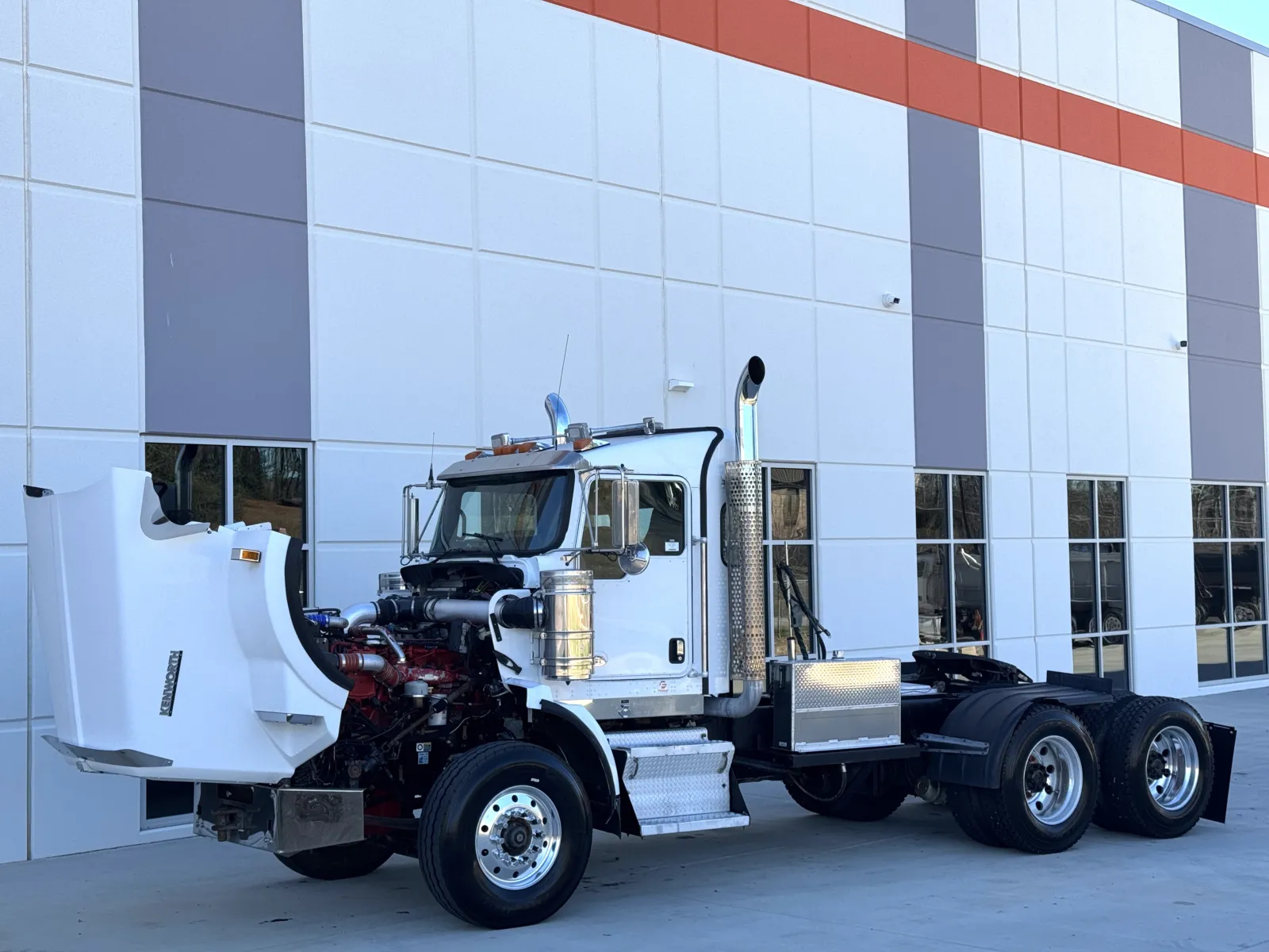 2012 Kenworth T800 - image 10