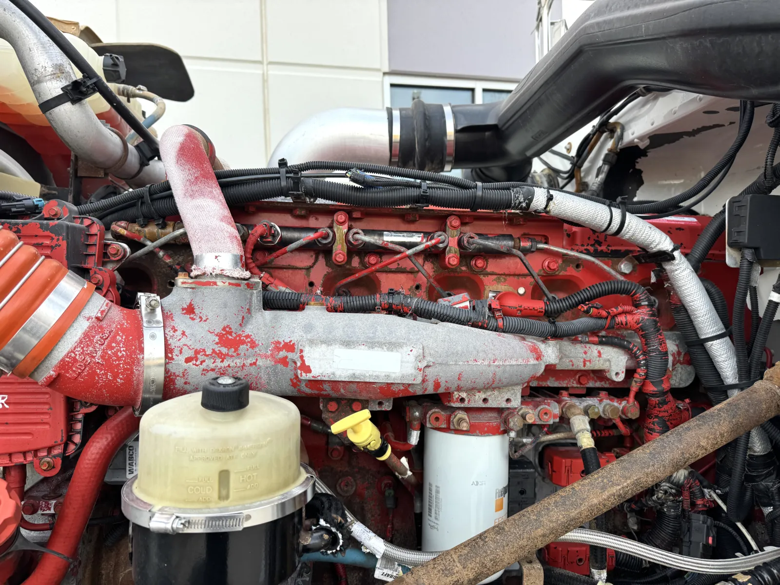 2011 Peterbilt - image 12