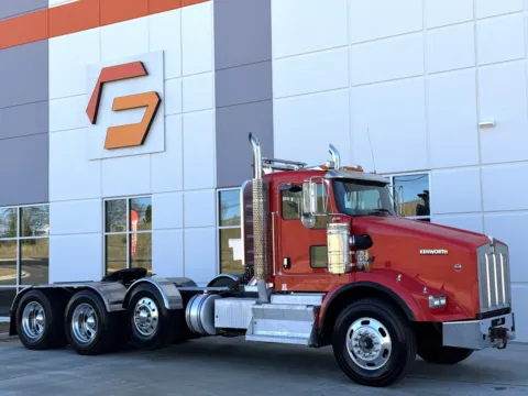 2012 KENWORTH T800 for sale in Greer, SC