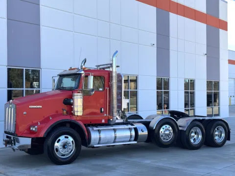 Photos of 2012 KENWORTH T800 for sale in Greer, SC at Forge Truck Centers - South Carolina