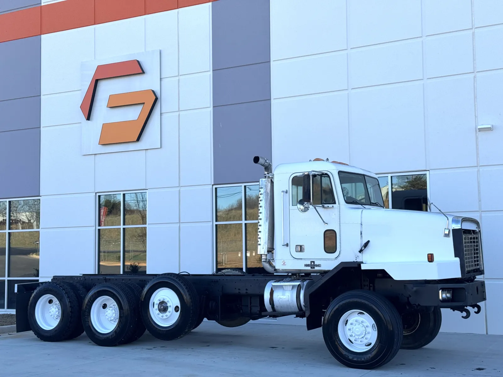 1999 OSHKOSH FF-115 for sale in Greer, SC