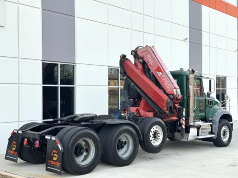 More photos of 2017 MACK GU713 at Forge Truck Centers - South Carolina, SC