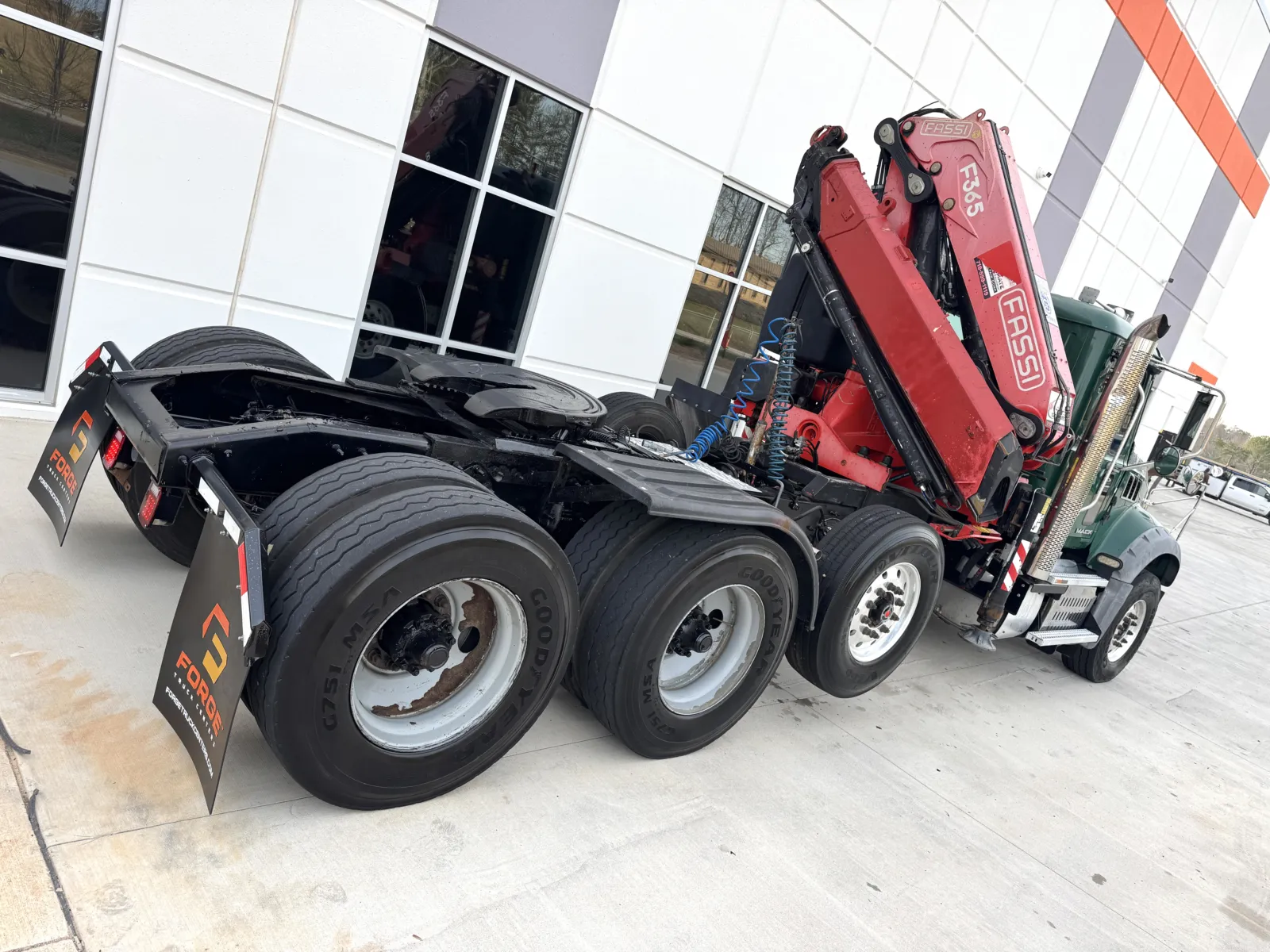 2017 Mack - image 11