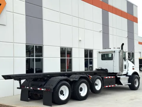More photos of 2008 KENWORTH T800 at Forge Truck Centers - South Carolina, SC