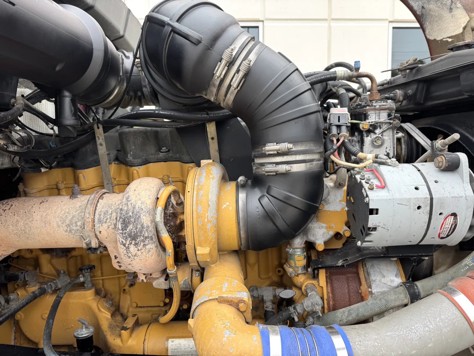 2004 Kenworth T800 - image 14