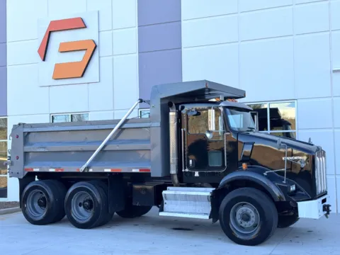Photos of 2008 KENWORTH T800 for sale in Greer, SC at Forge Truck Centers - South Carolina