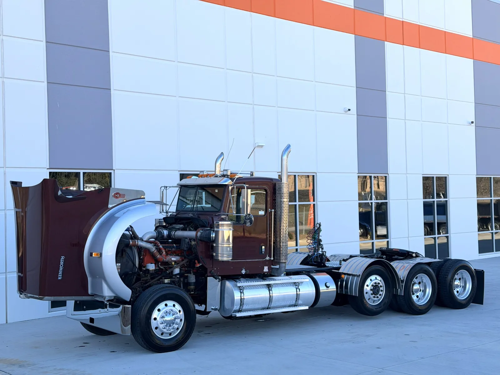 2011 Kenworth W900 - image 10