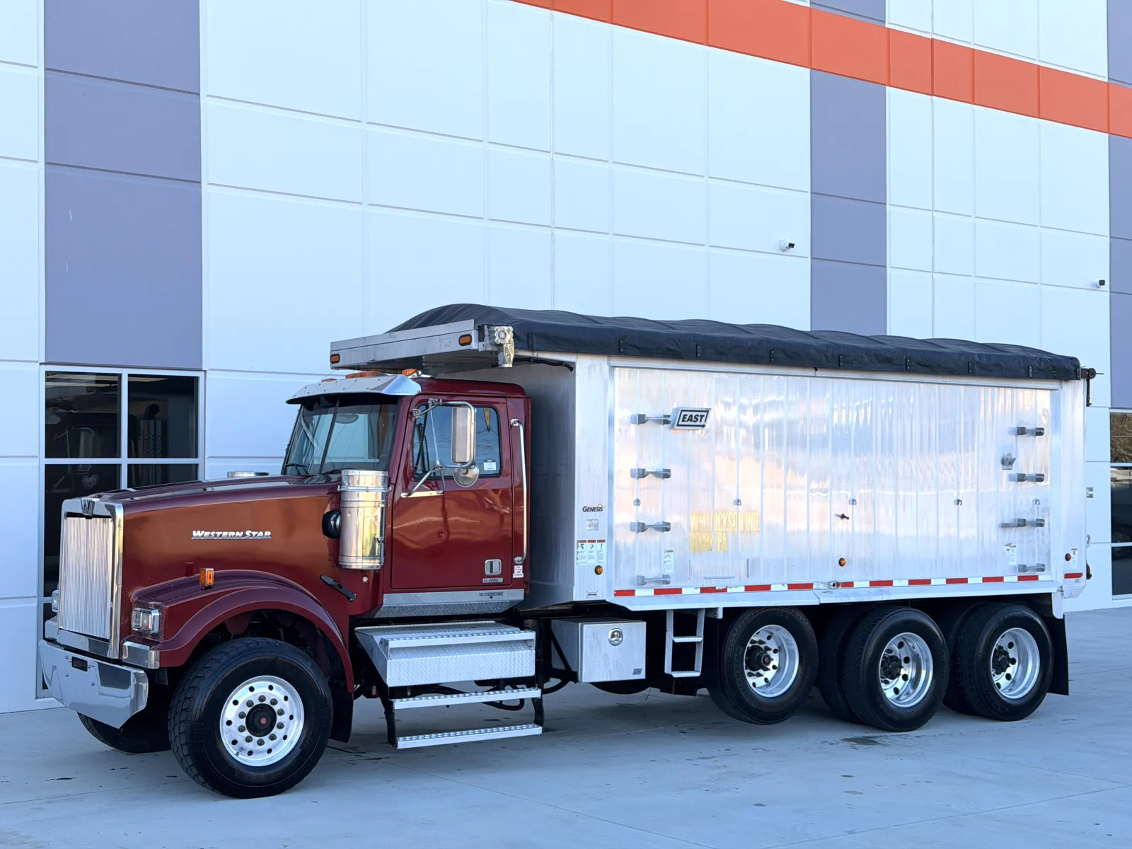 2013 Western Star 4900 - image 3