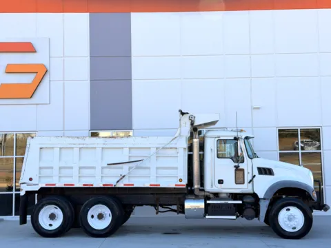 More photos of 2011 MACK GU713 at Forge Truck Centers - South Carolina, SC