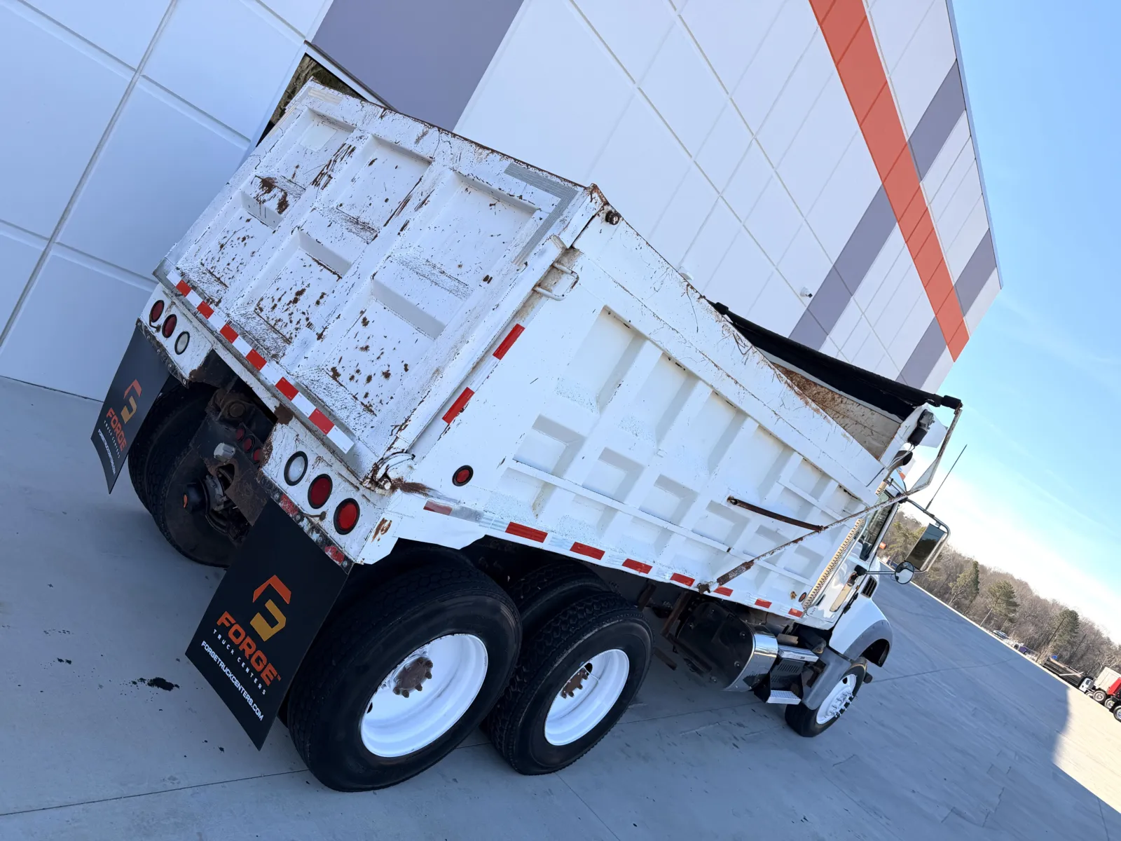 2011 Mack - image 12