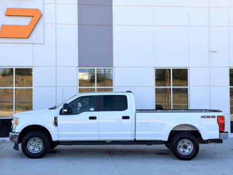 More photos of 2022 FORD F250 at Forge Truck Centers - South Carolina, SC