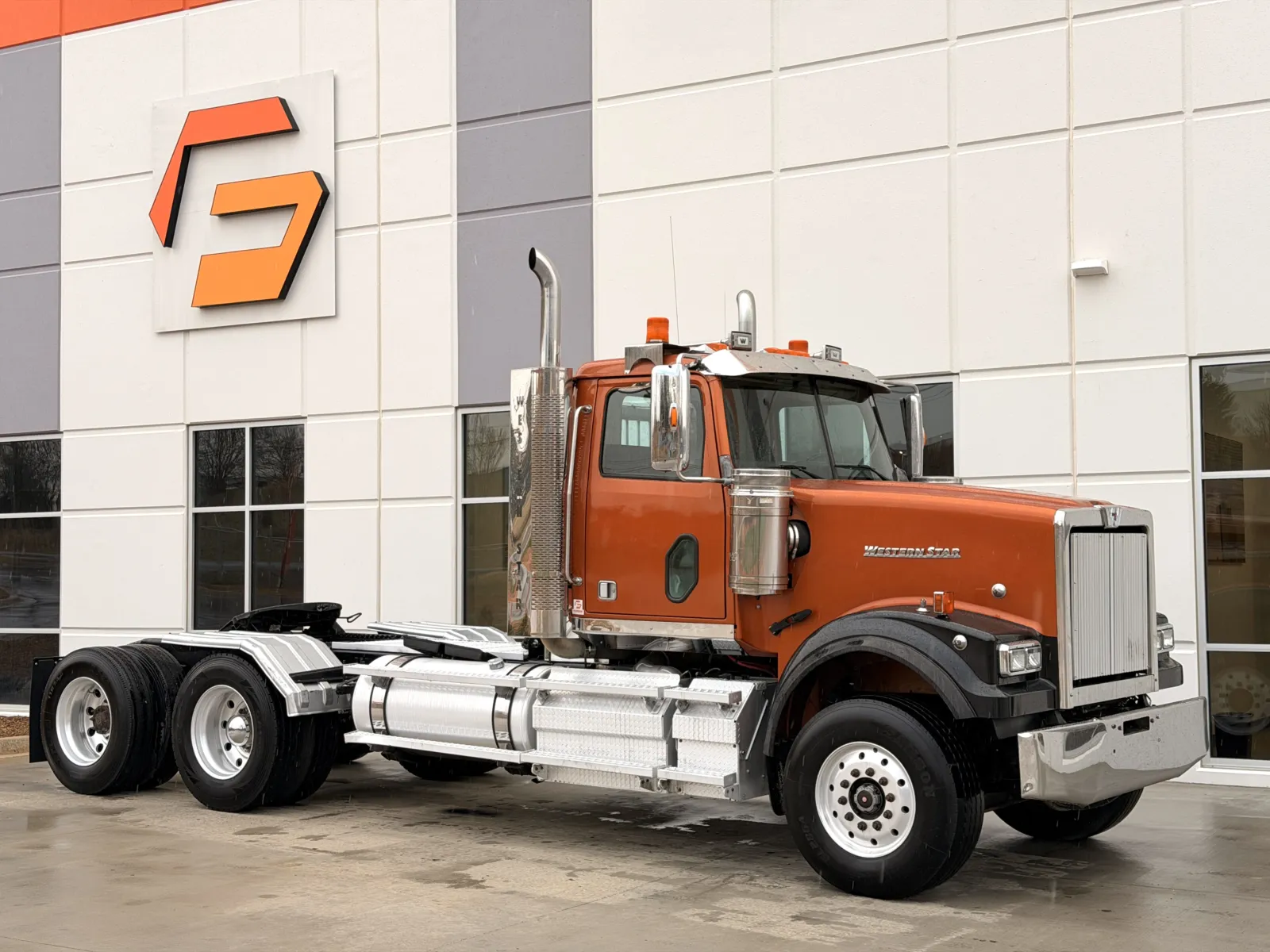 2017 Western Star 4900