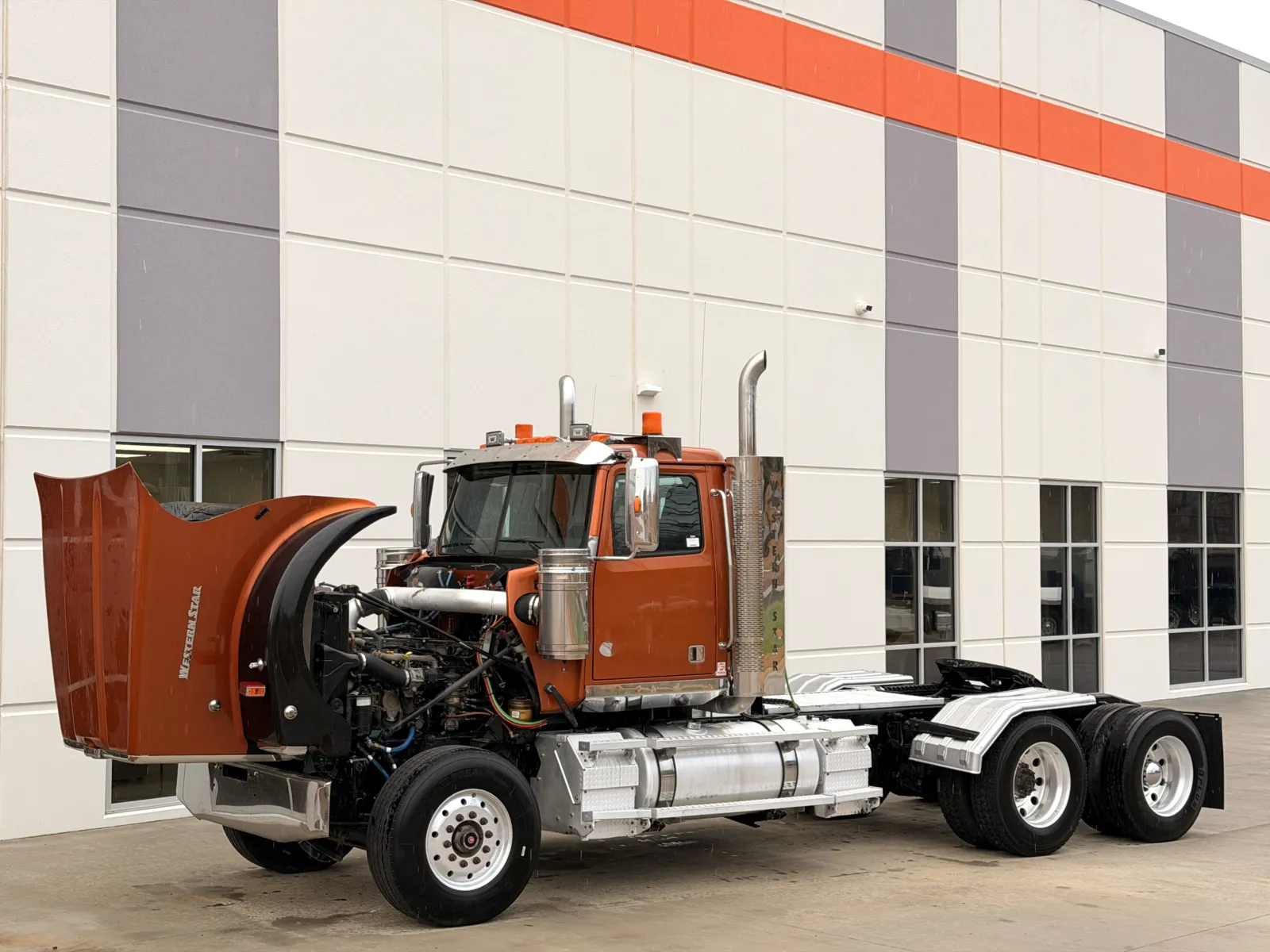2017 Western Star 4900 - image 10