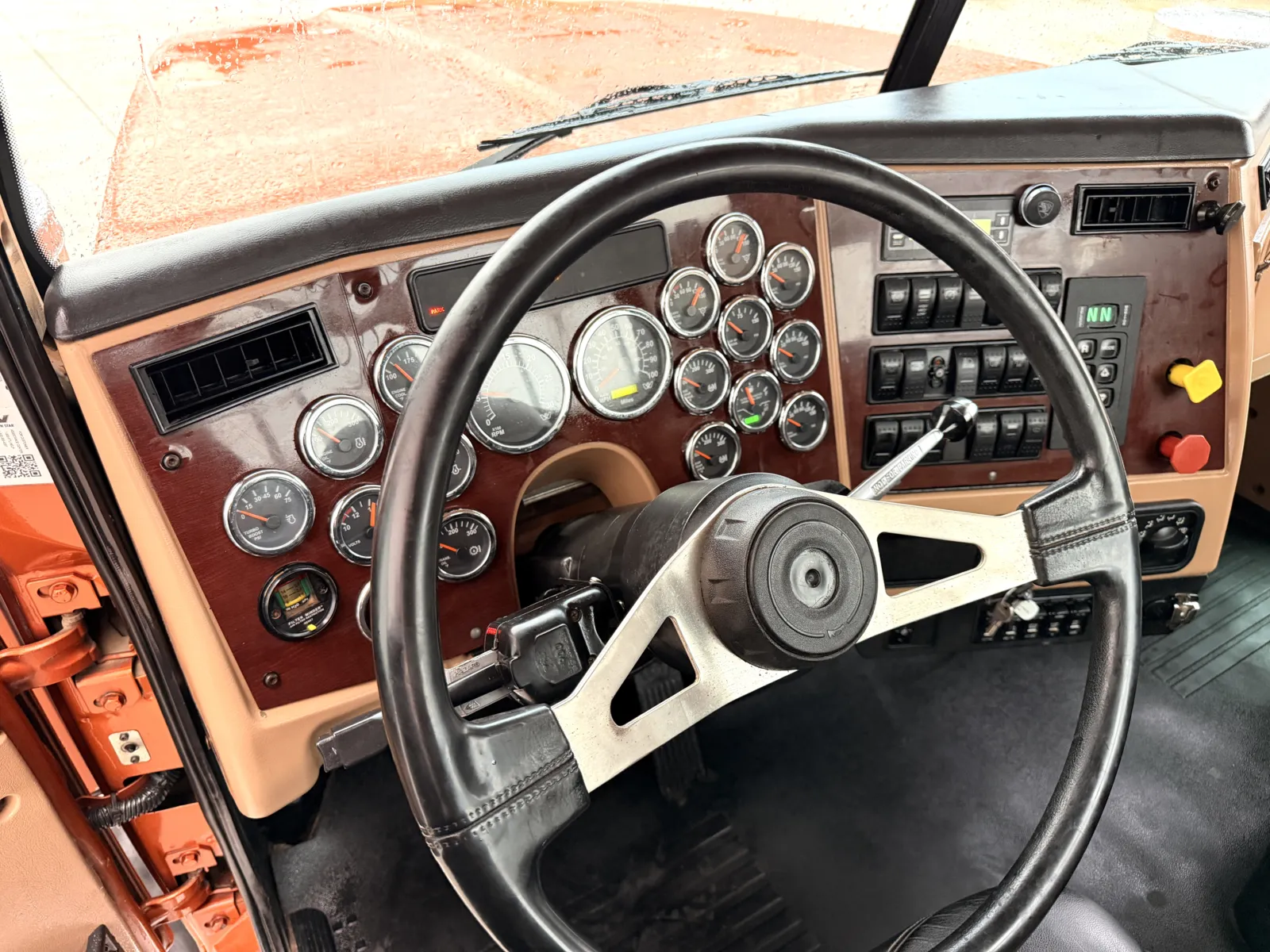 2017 Western Star 4900 - image 16