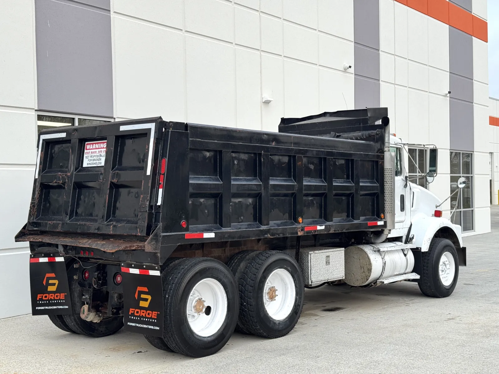 1995 Kenworth T800 - image 6