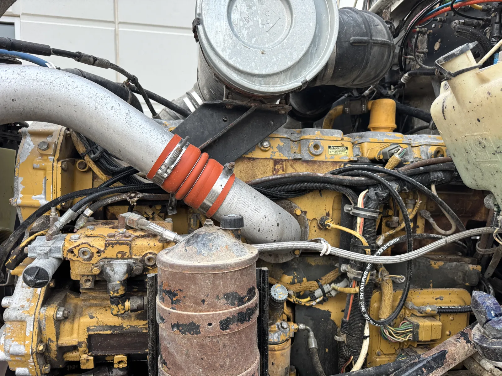 1995 Kenworth T800 - image 13