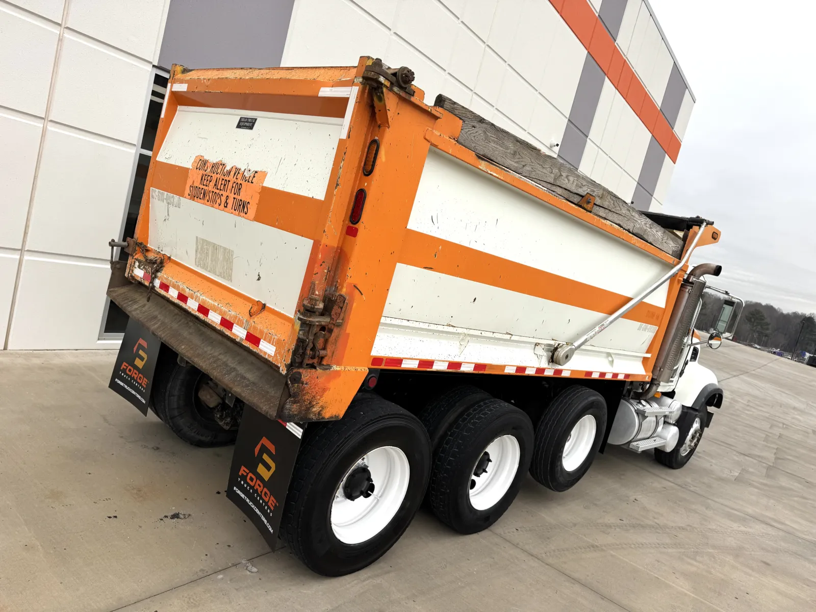 2007 Mack - image 12