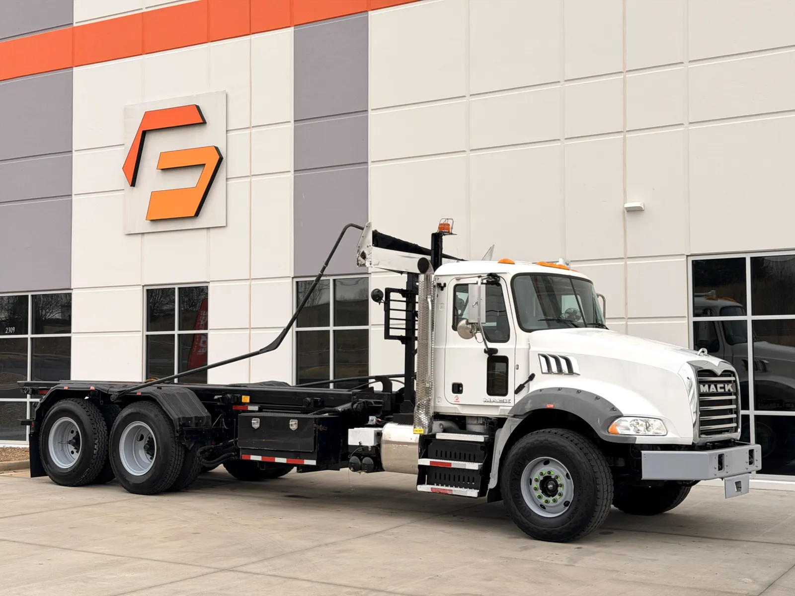 2016 MACK GU813 for sale in Greer, SC