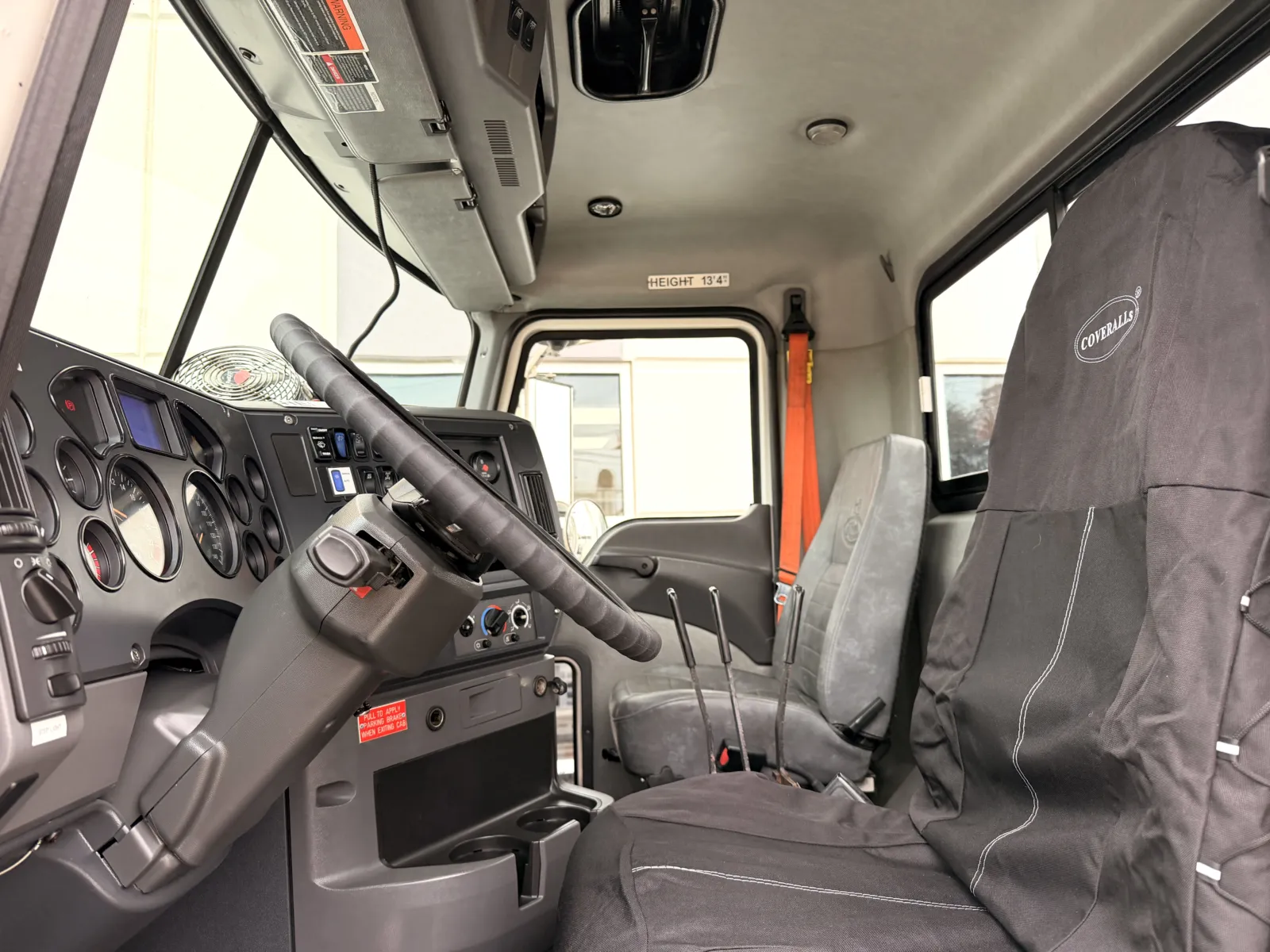 2016 Mack - image 14