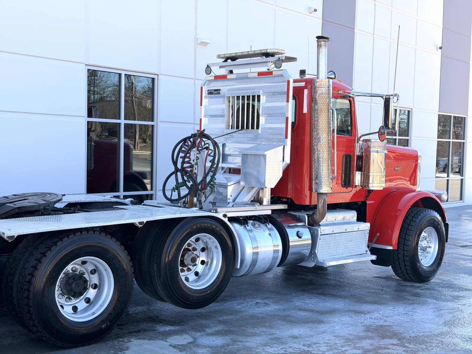 2015 Peterbilt 389 - image 7