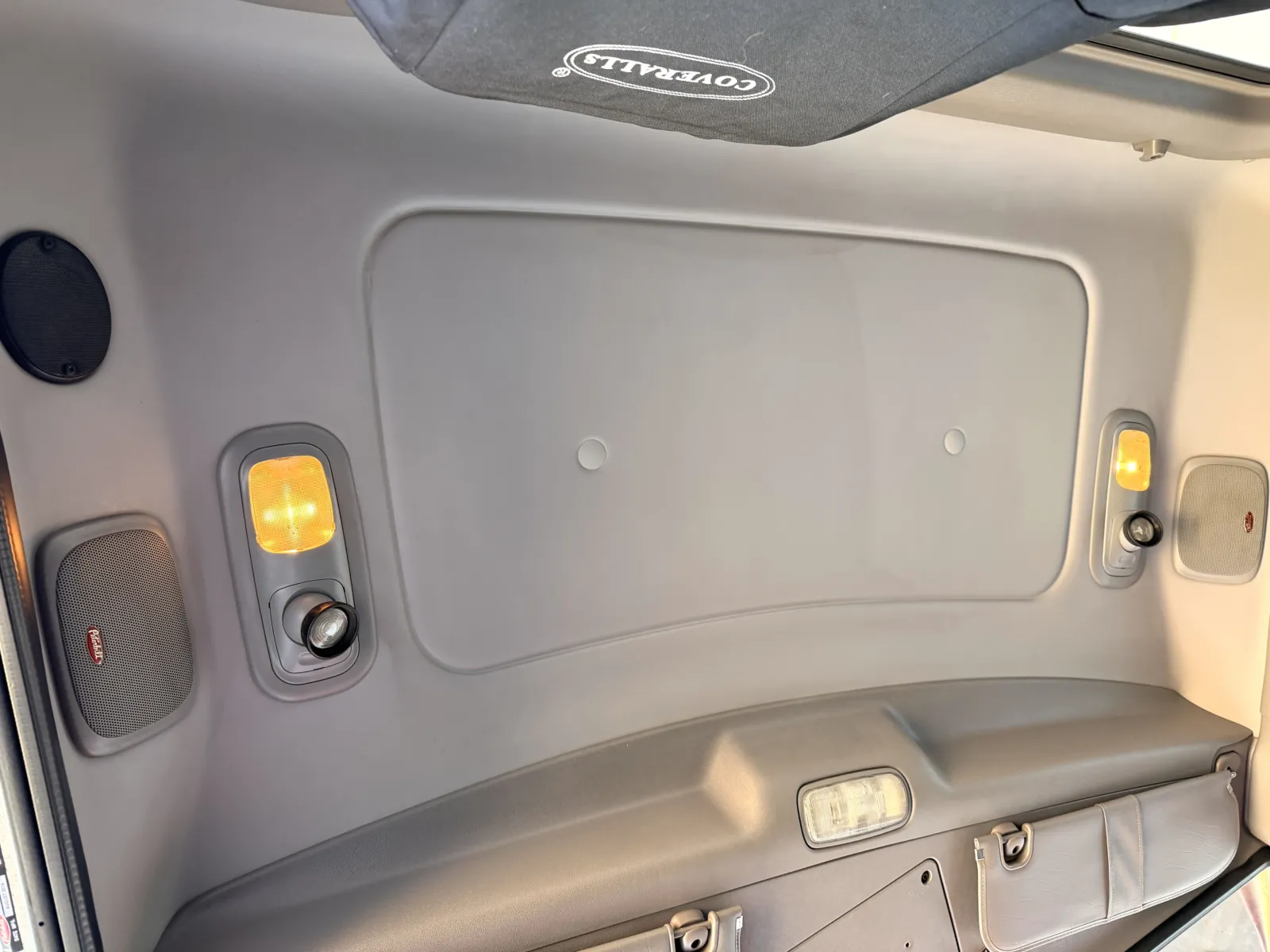 2015 Peterbilt 389 - image 21