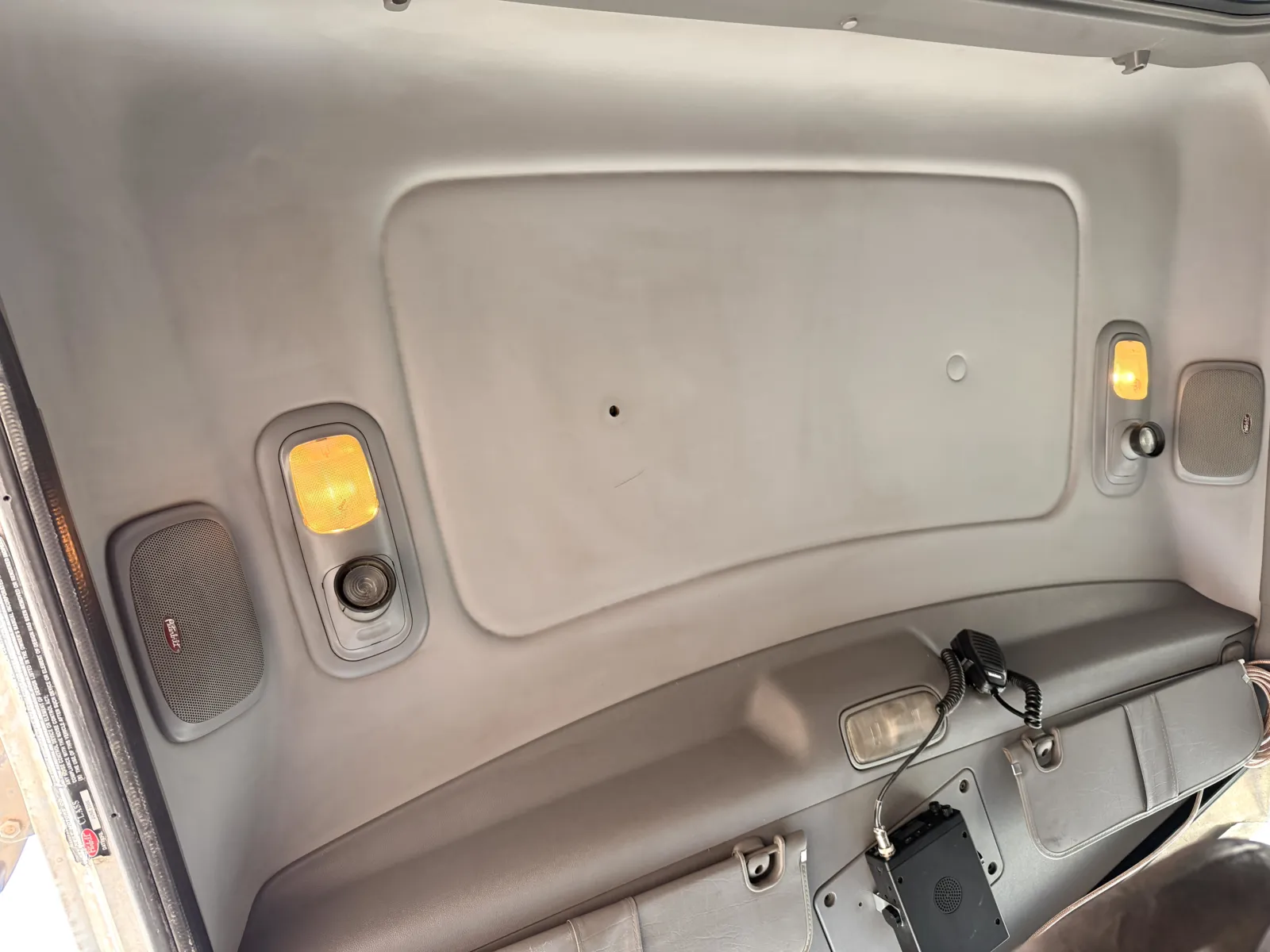 2007 Peterbilt - image 22