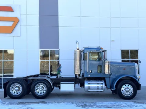 Another view of 2009 PETERBILT 388 for sale in Greer, SC at Forge Truck Centers - South Carolina