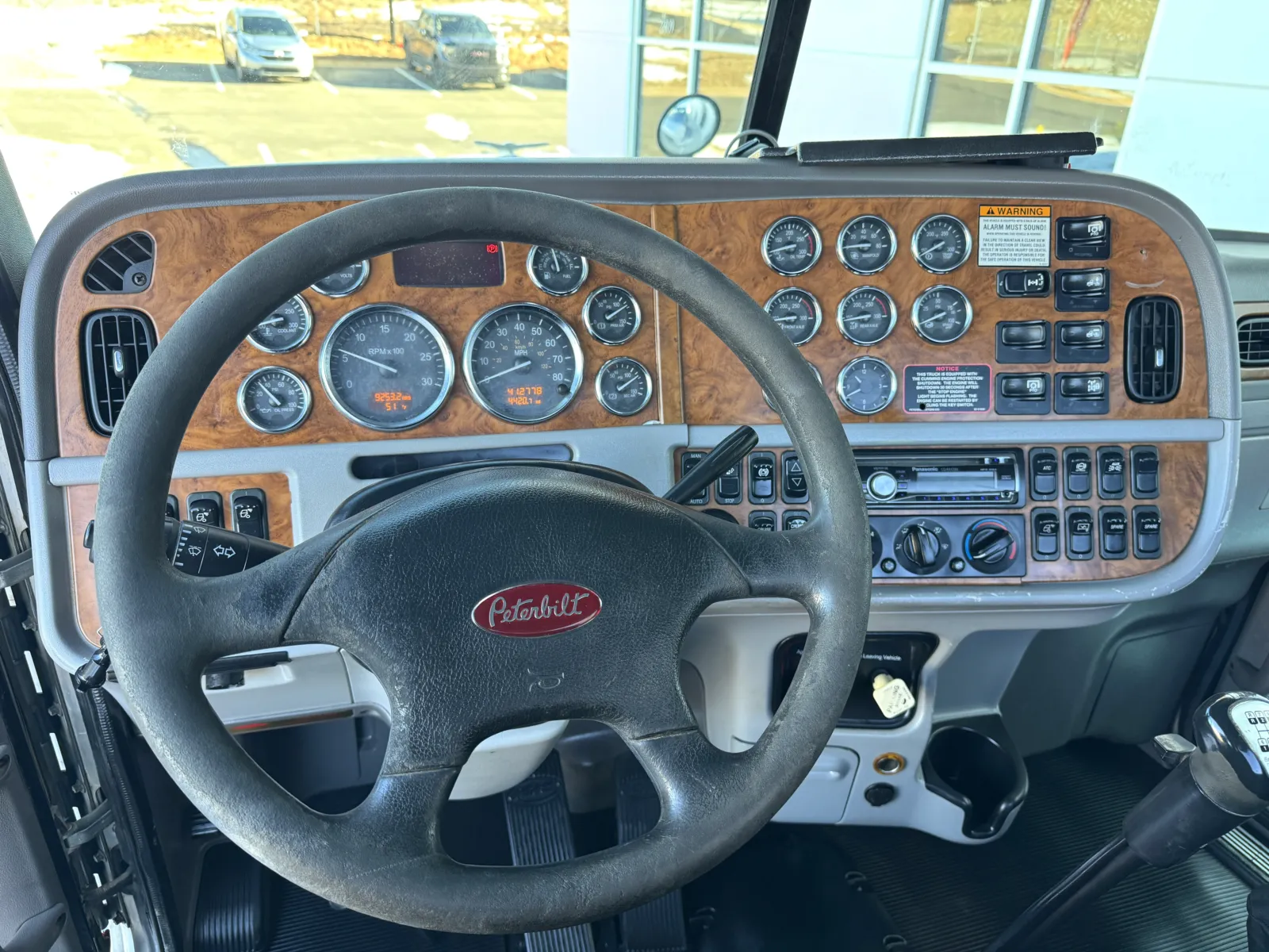 2009 Peterbilt - image 16
