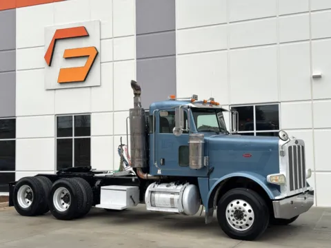 2009 PETERBILT 388 for sale in Greer, SC