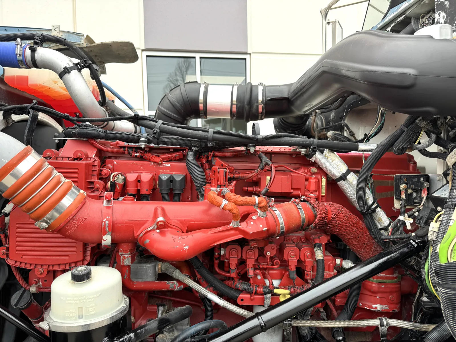 2009 Peterbilt - image 12