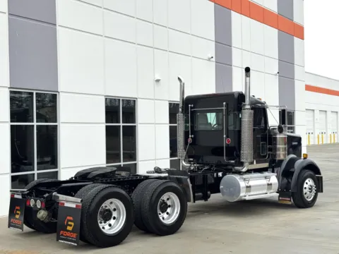 More photos of 2023 KENWORTH W900 at Forge Truck Centers - South Carolina, SC