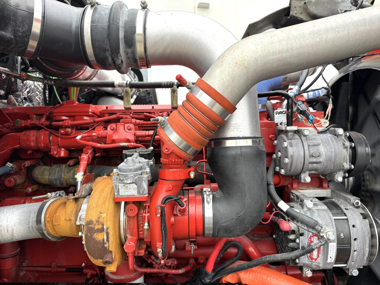 2023 Kenworth W900 - image 13