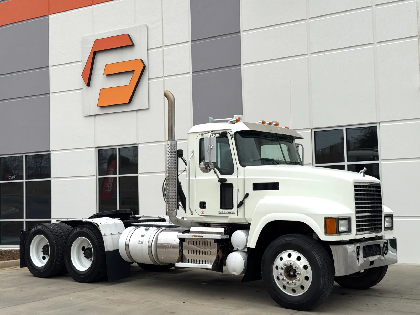 2016 MACK CHU613 for sale in Greer, SC