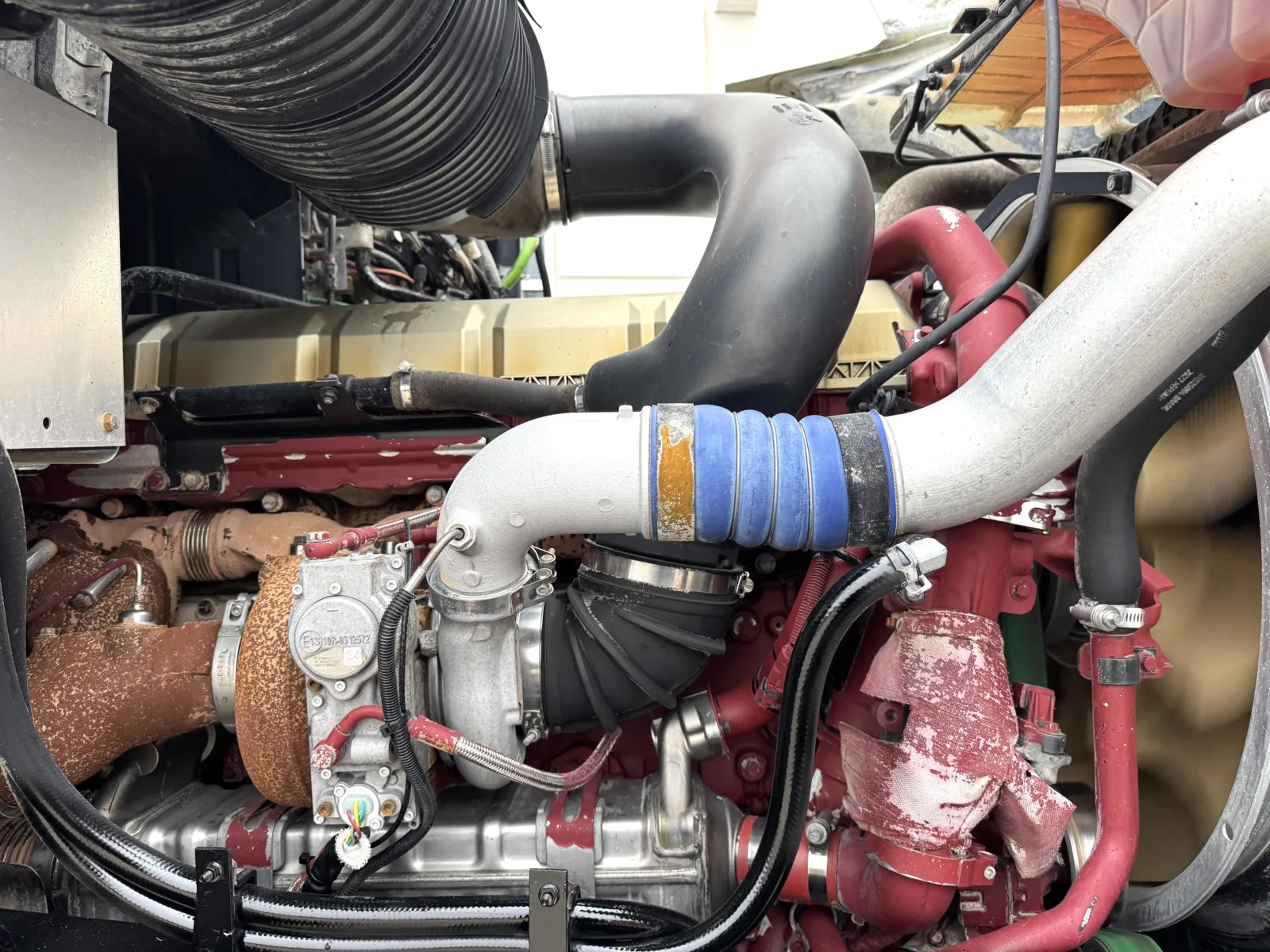 2016 Mack - image 12