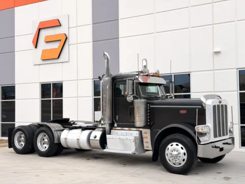 2012 PETERBILT 389 for sale in Greer, SC