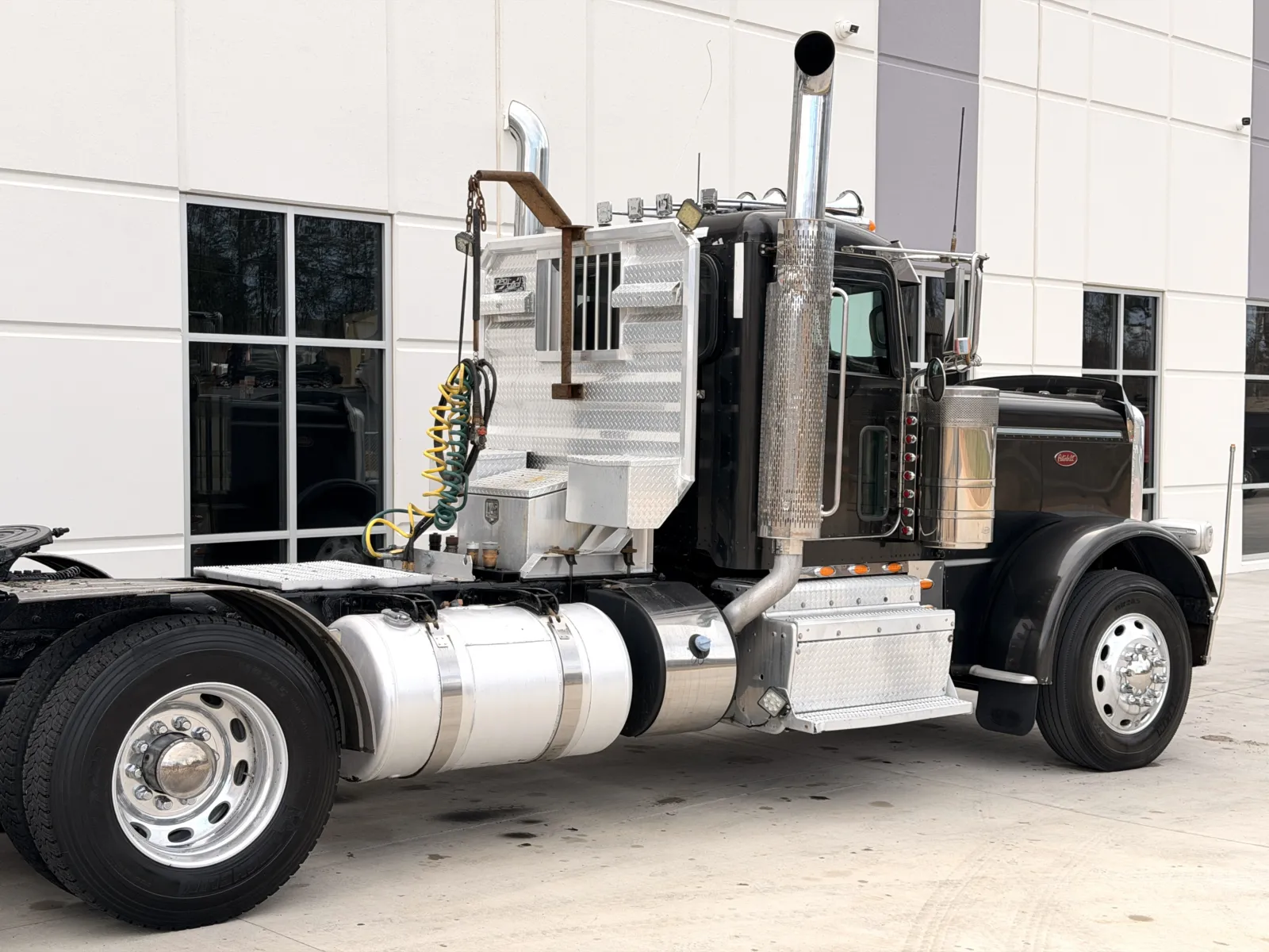 2012 Peterbilt 389 - image 7