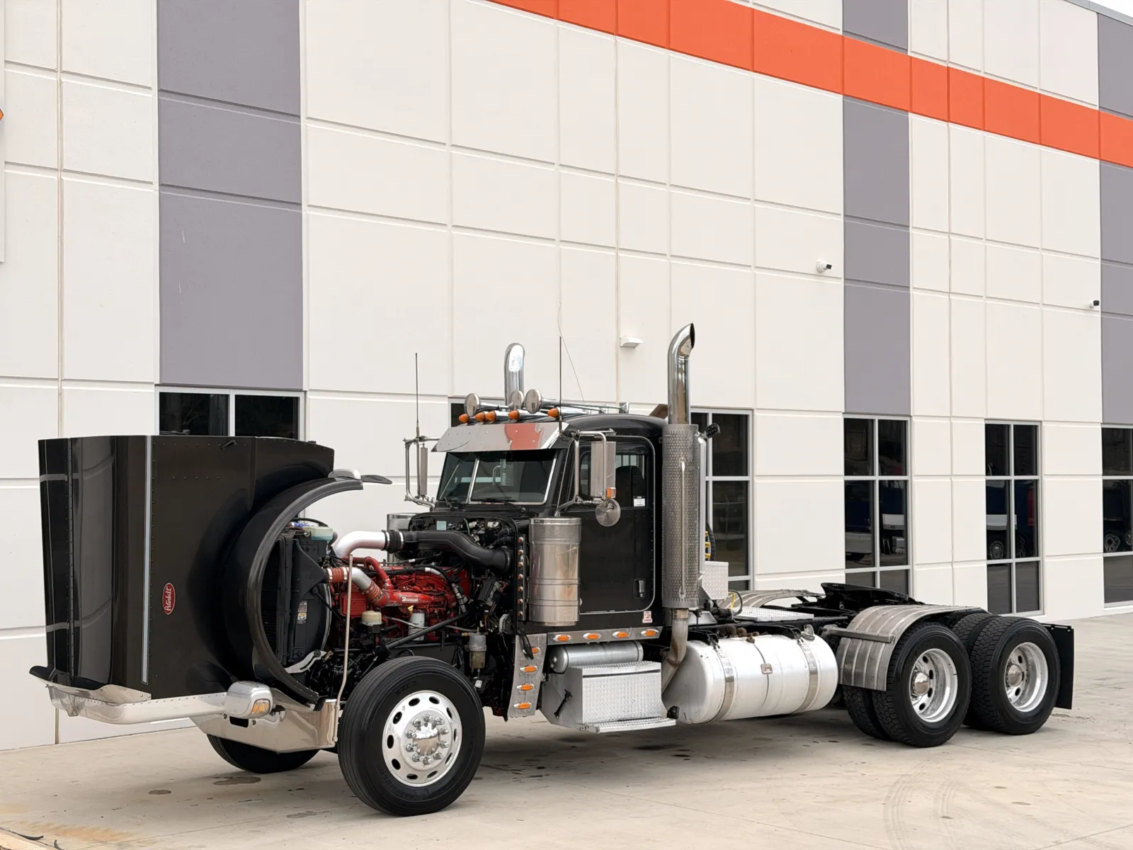 2012 Peterbilt 389 - image 10