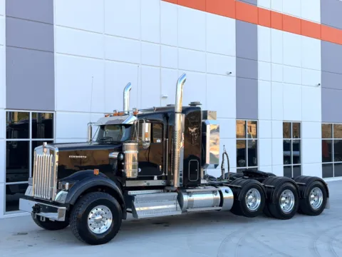 Photos of 2024 KENWORTH W900 for sale in Greer, SC at Forge Truck Centers - South Carolina
