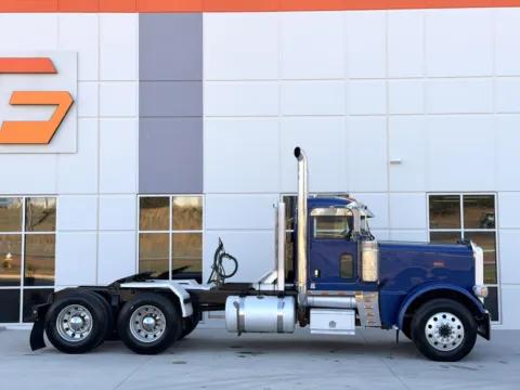 Another view of 2018 PETERBILT 389 for sale in Greer, SC at Forge Truck Centers - South Carolina