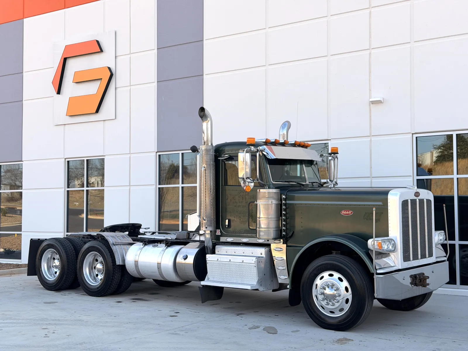 2015 PETERBILT 389 for sale in Greer, SC