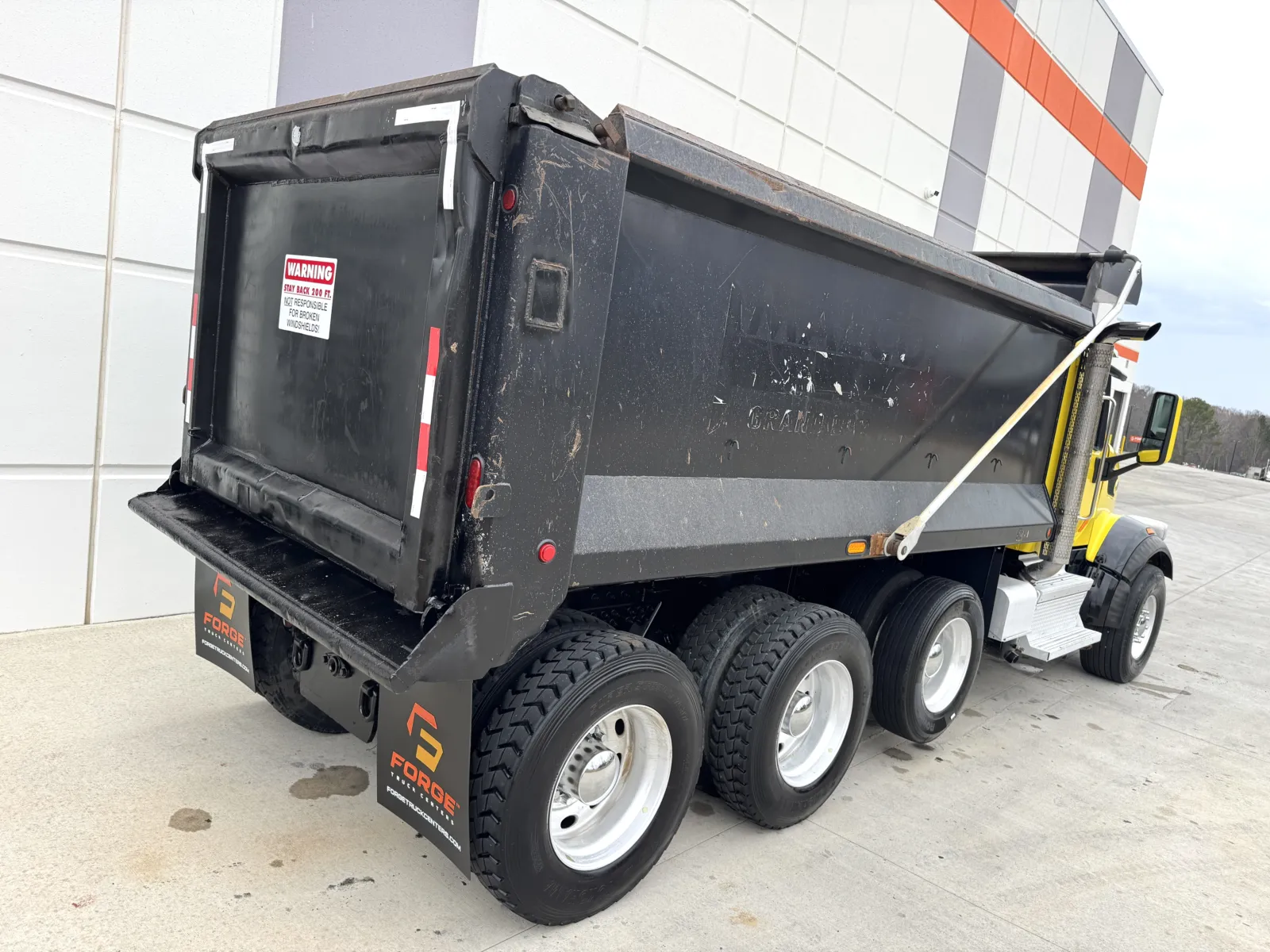 2018 Peterbilt 567 - image 12