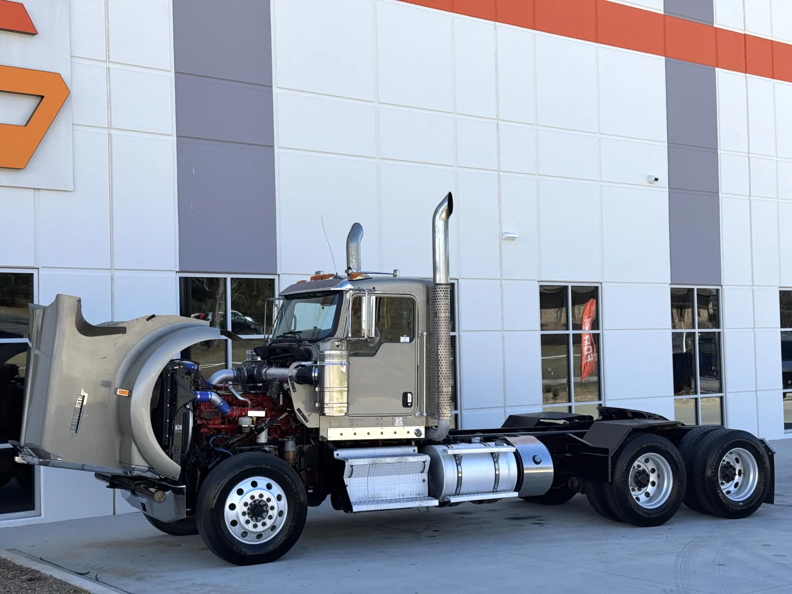 2021 Kenworth W900 - image 10