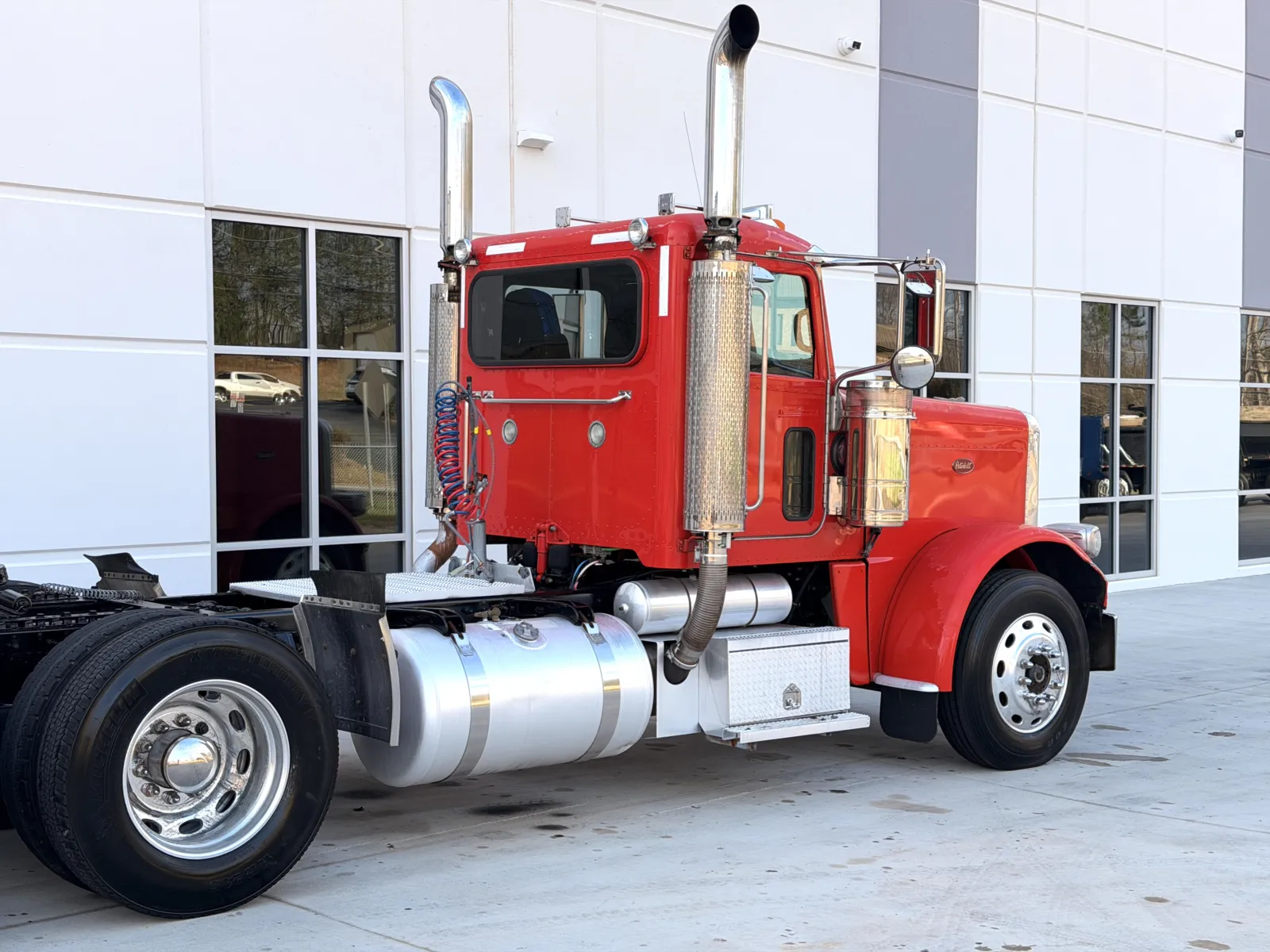 2008 Peterbilt - image 7