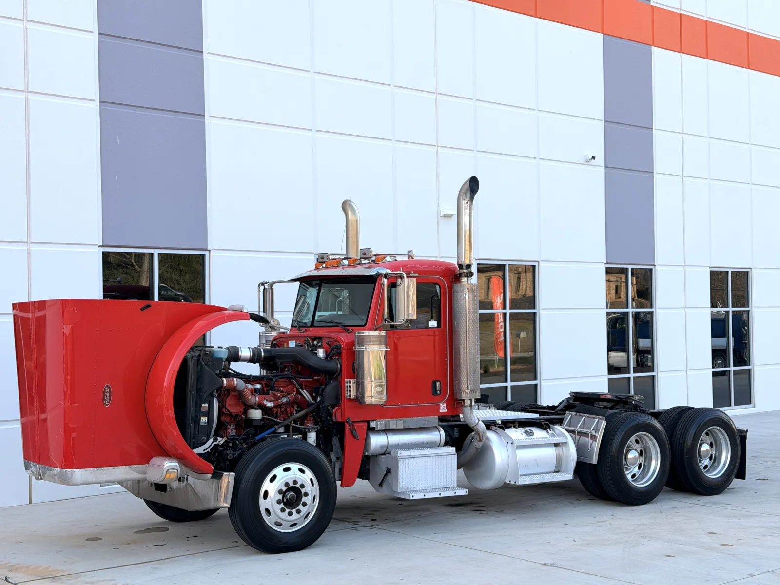 2008 Peterbilt - image 10