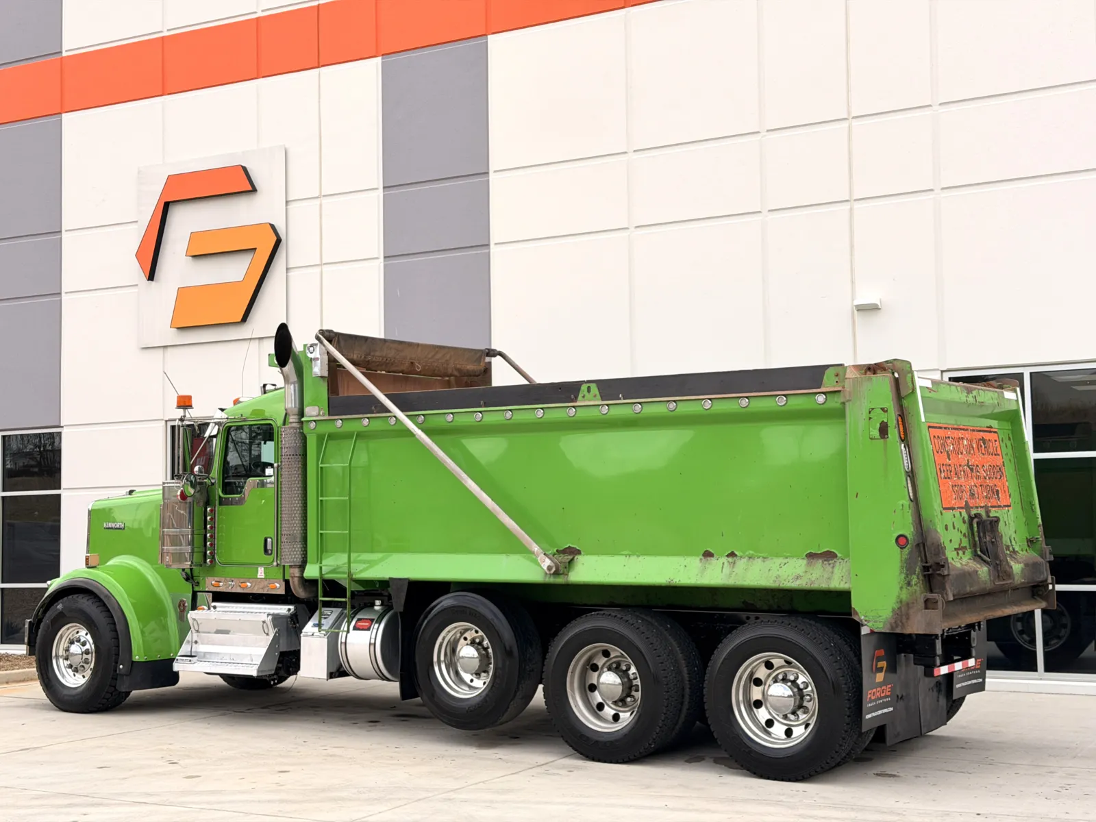 2019 Kenworth W900 - image 7