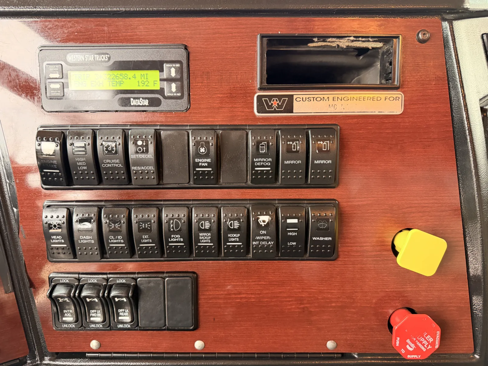 2017 Western Star 4900 - image 18